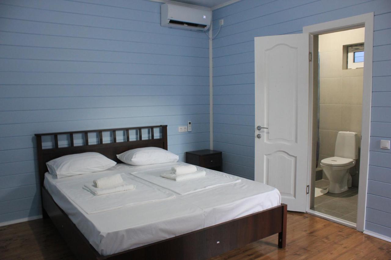 Hôtel Акватика à Pizunda Extérieur photo